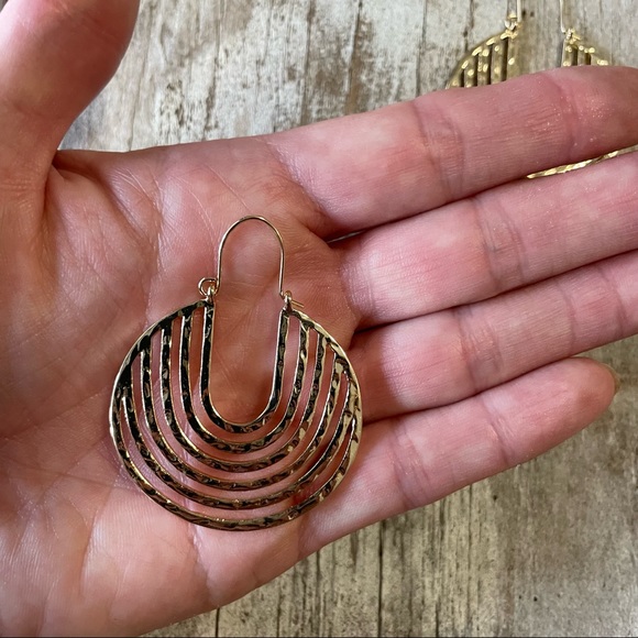 FP Descending Crescent Gold Hoop Earrings - Picture 5 of 5